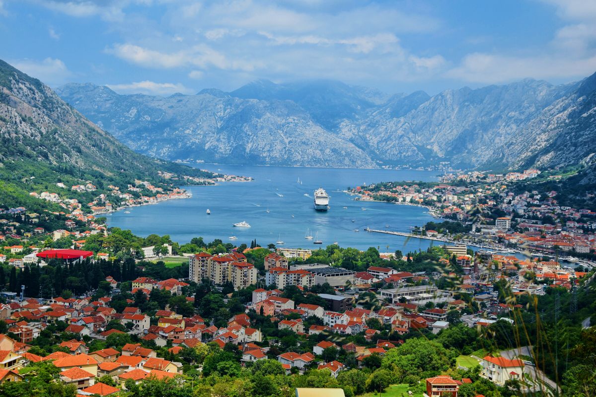 Polscy turyści coraz chętniej wyjeżdżają do Czarnogóry