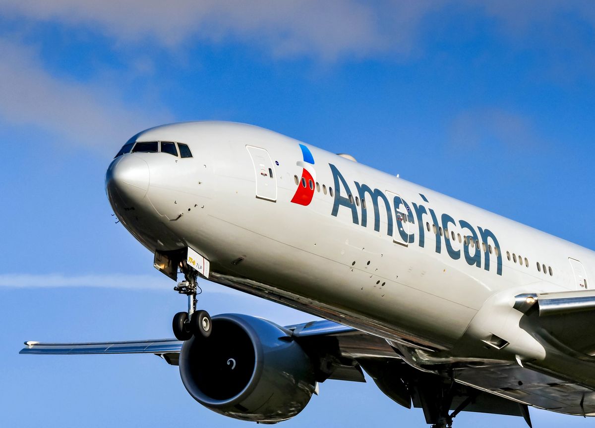 American Airlines passengers feared death: plane returned to St. Louis