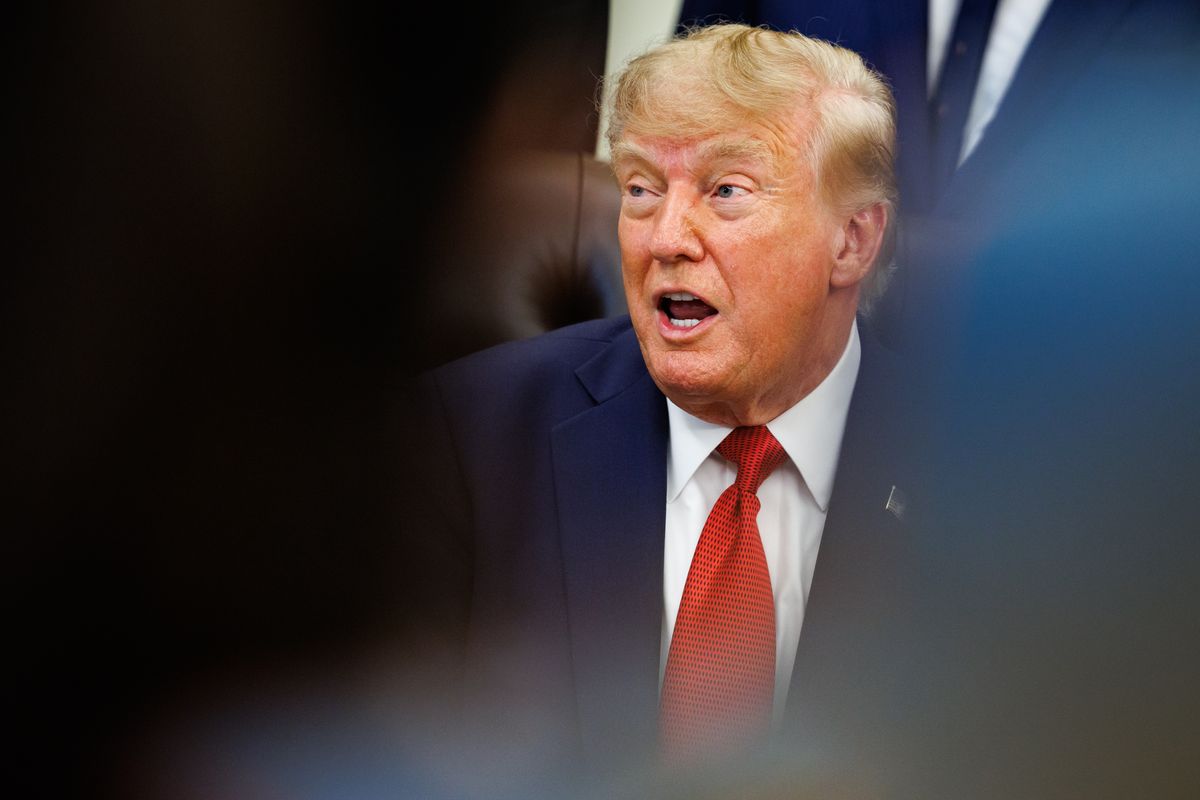 Trump apelował do Zełenskiego: przestań atakować rosyjskie rafinerie