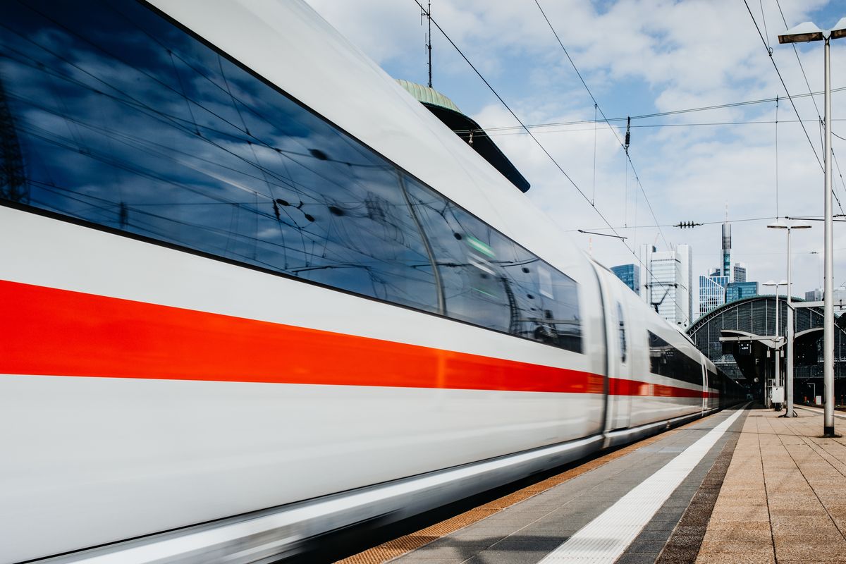 60,000 free train tickets for young Poles and Germans