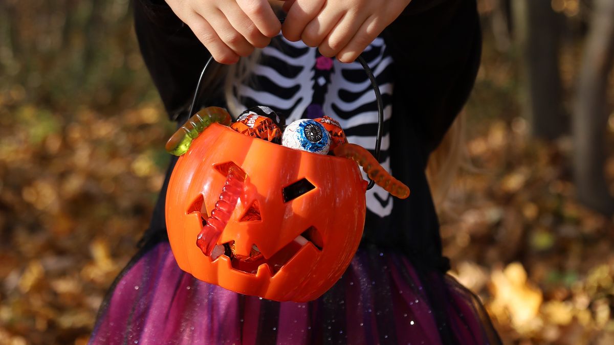 Neighbor threatened 6-year-old with hell over Halloween. Mother: he terrorized my child