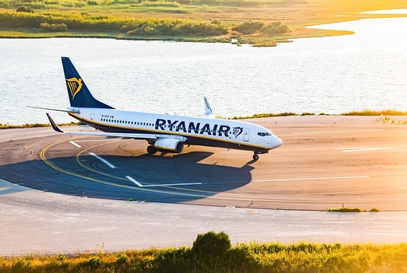 Ryanair zmienia zasady odprawy: pasażerowie będą musieli stawić się godzinę wcześniej