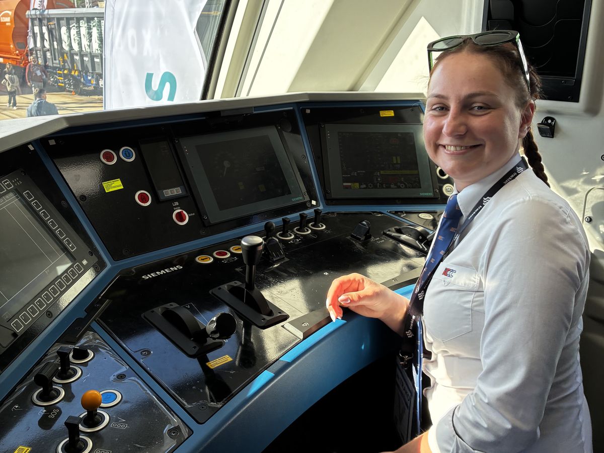 PKP IC train driver: women behind the throttle remain rare