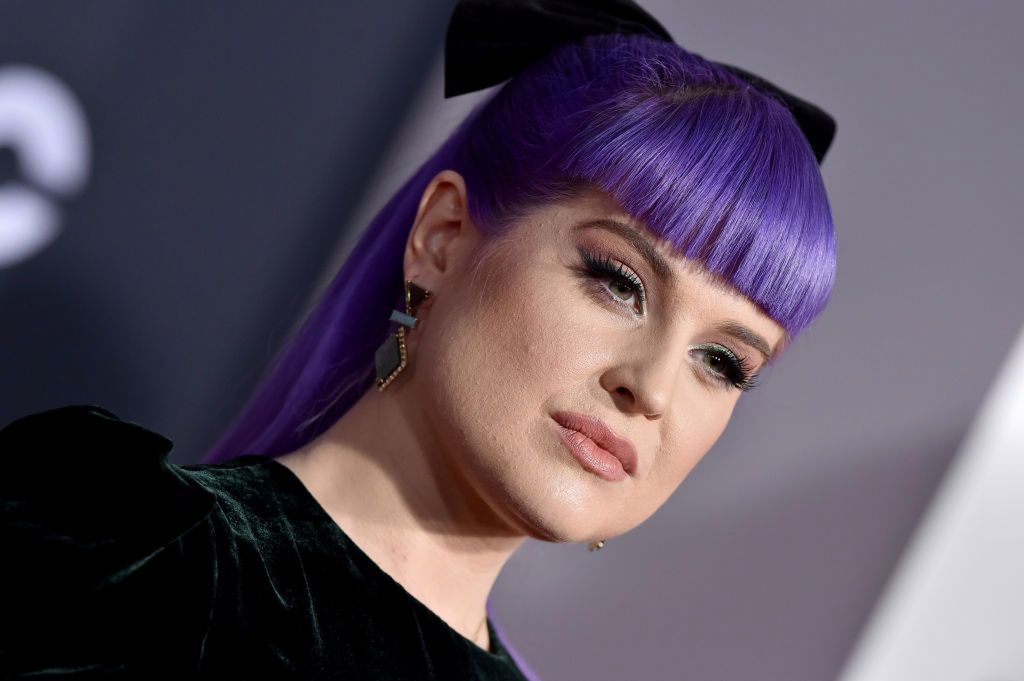 Nasceu! Kelly Osbourne dá à luz Sidney, fruto de sua relação com Sid -  POPline