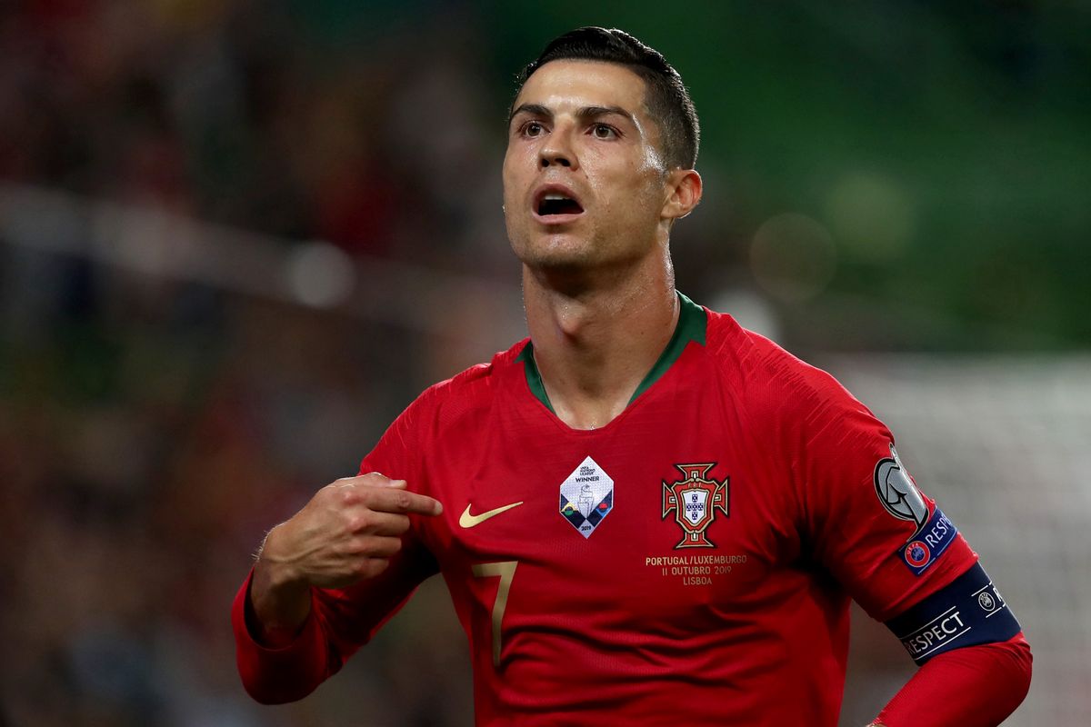 Już tak nie wygląda.  Zarażony Ronaldo zmienił się nie do poznania – o2