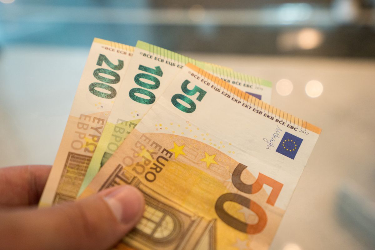 Kursy walut NBP 15.09.2020 Wtorkowy kurs euro, funta, dolara i franka