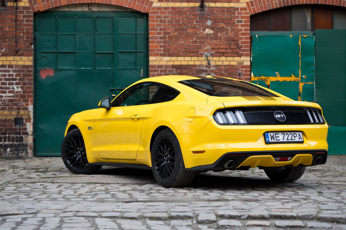 Nowy Ford Mustang Fastback Gt V8 5 0 Test Opinia Spalanie Cena Autokult Pl