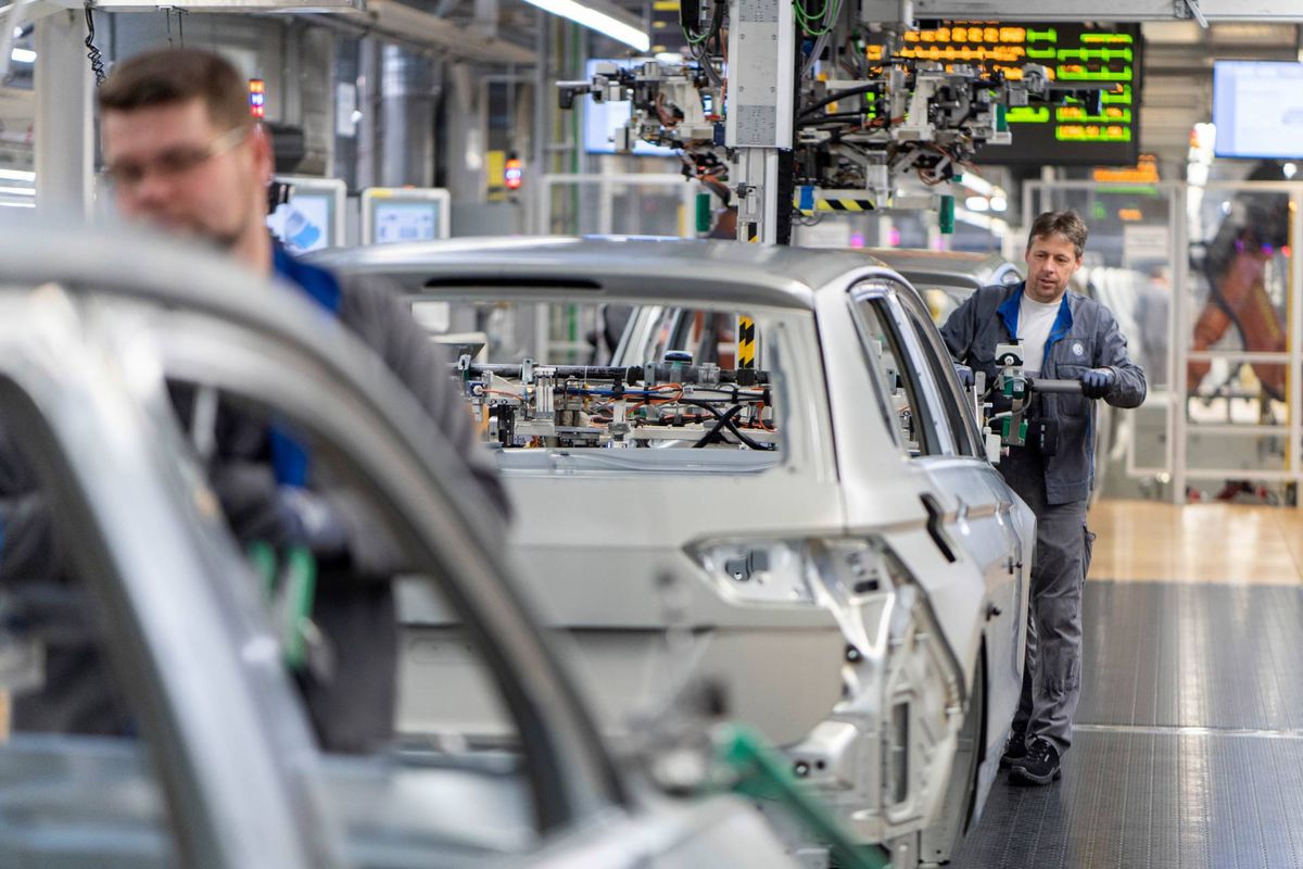 Volkswagen zwolni 7000 osób. Zwolnienia, restrukturyzacja