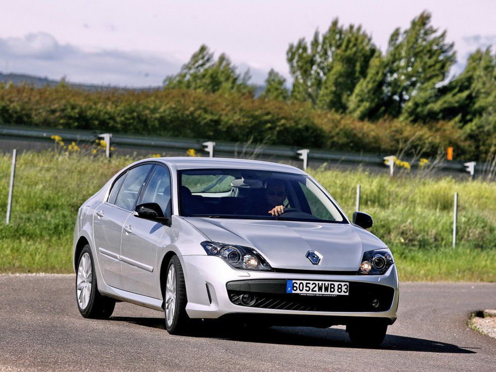 Renault Laguna III opinie, porady, informacje, co się