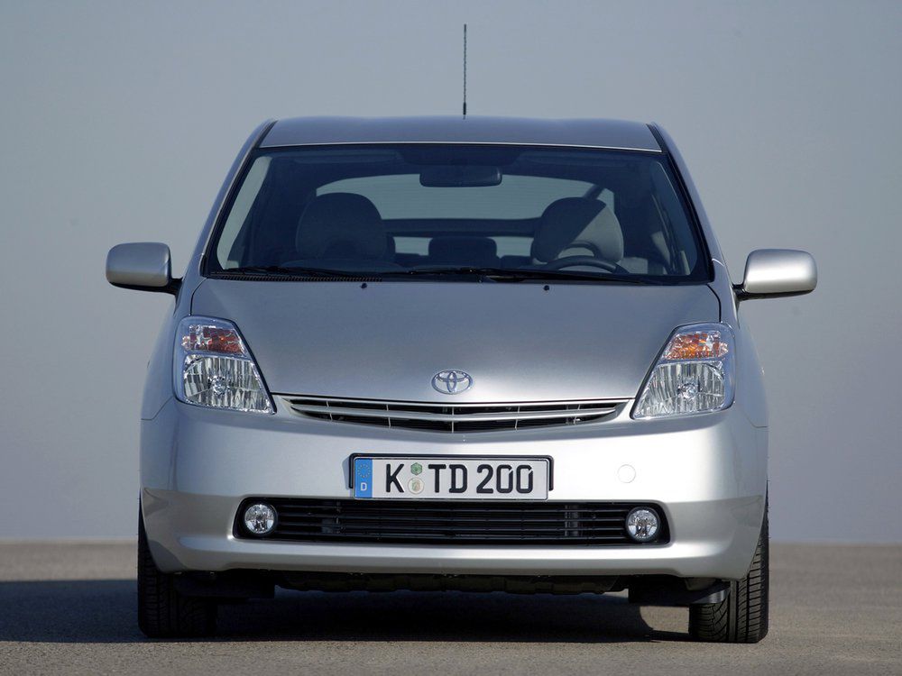 Używana Toyota Prius II (20042009) porady, opinie