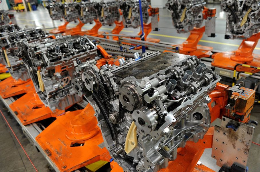 Ford inwestuje w fabrykę silników Autokult.pl