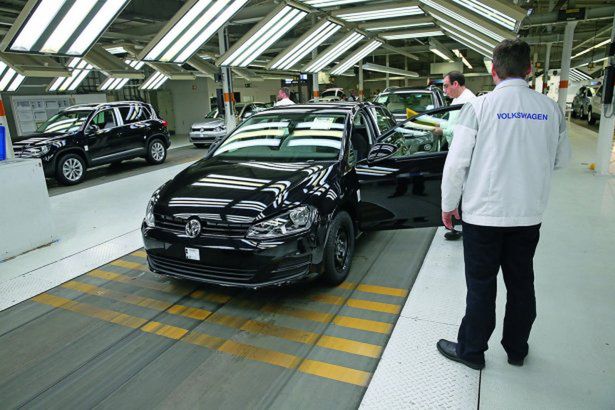 Volkswagen zatrudni 50 000 pracowników Autokult.pl