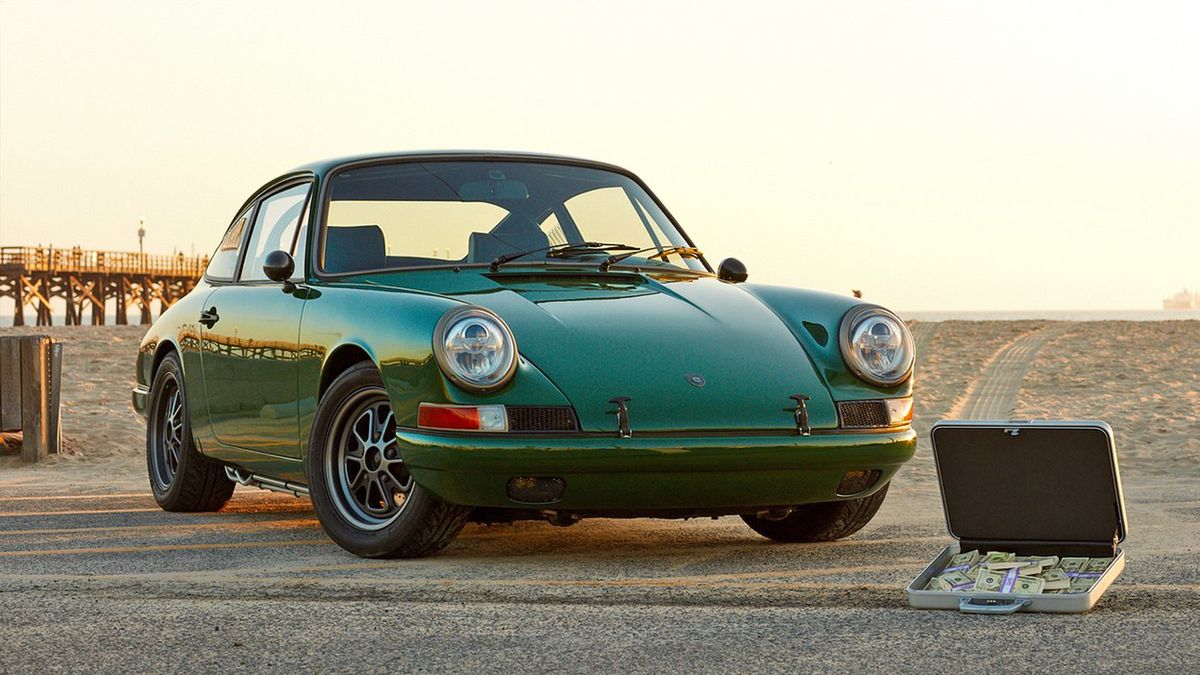 Porsche 911 z 1968 roku bez boksera. Zamiast niego jest