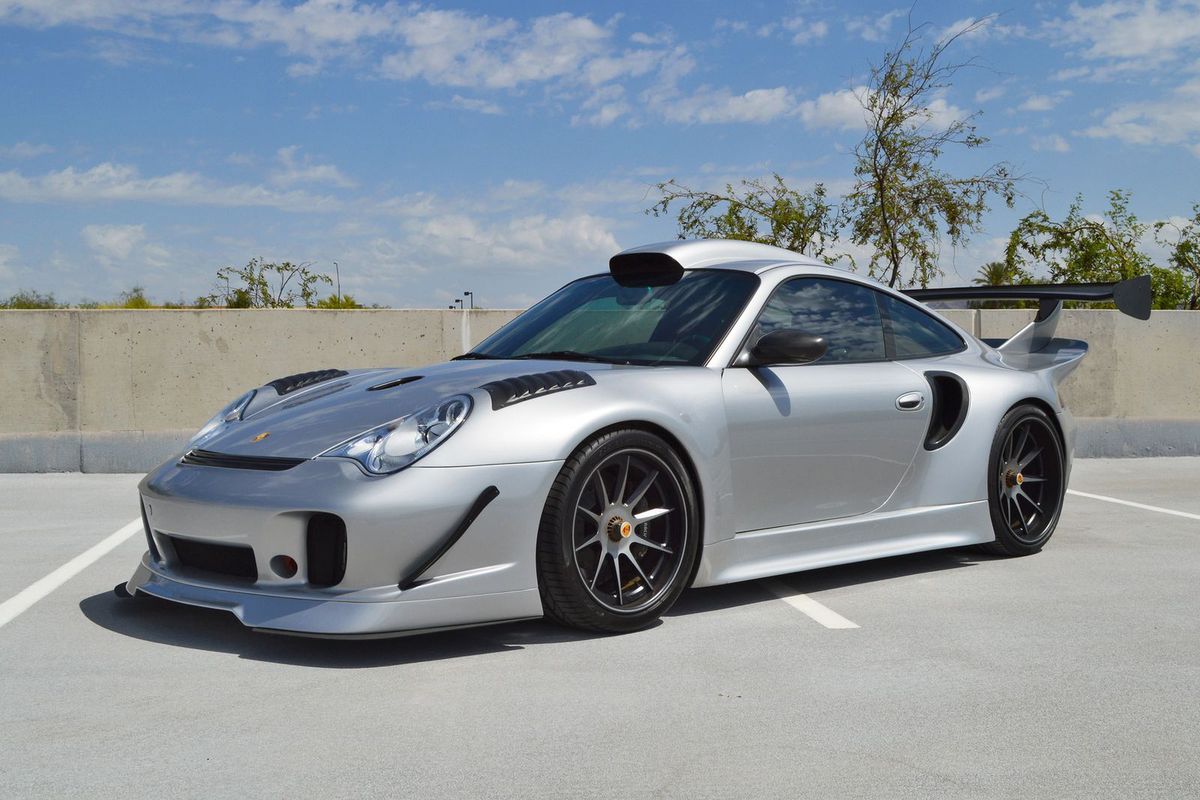 Porsche 911 GT2 o mocy ponad 1000 KM wystawione na