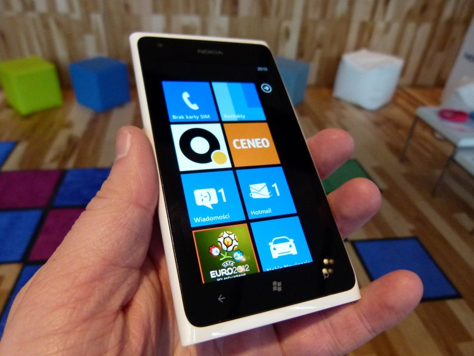 Windows phone 7 для кого