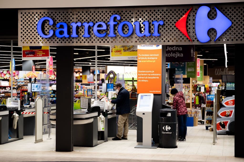 Wielkanoc 2021. Carrefour kusi promocjami. Wielkie okazje