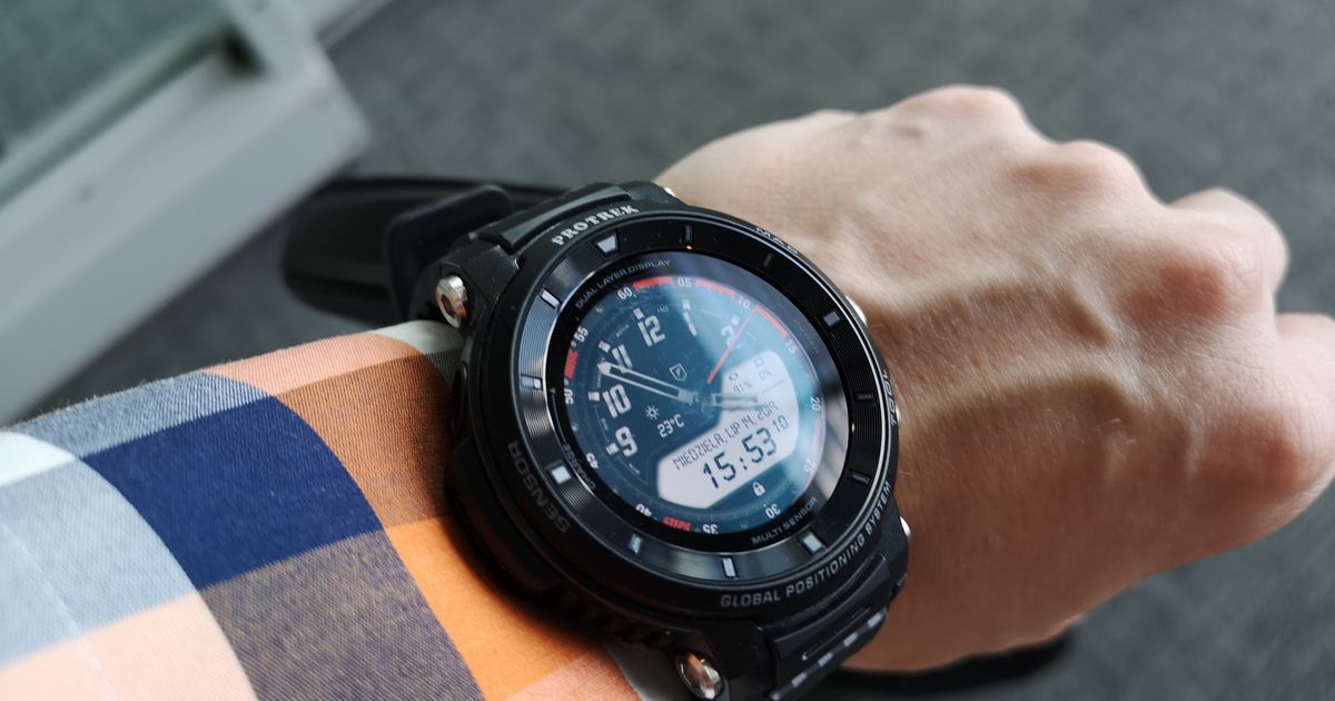 CASIO　PROTREK　Smart WSD-F30 Casio WSD-F30-RGBAE - Zegarek PROTREK • Zegarownia.pl