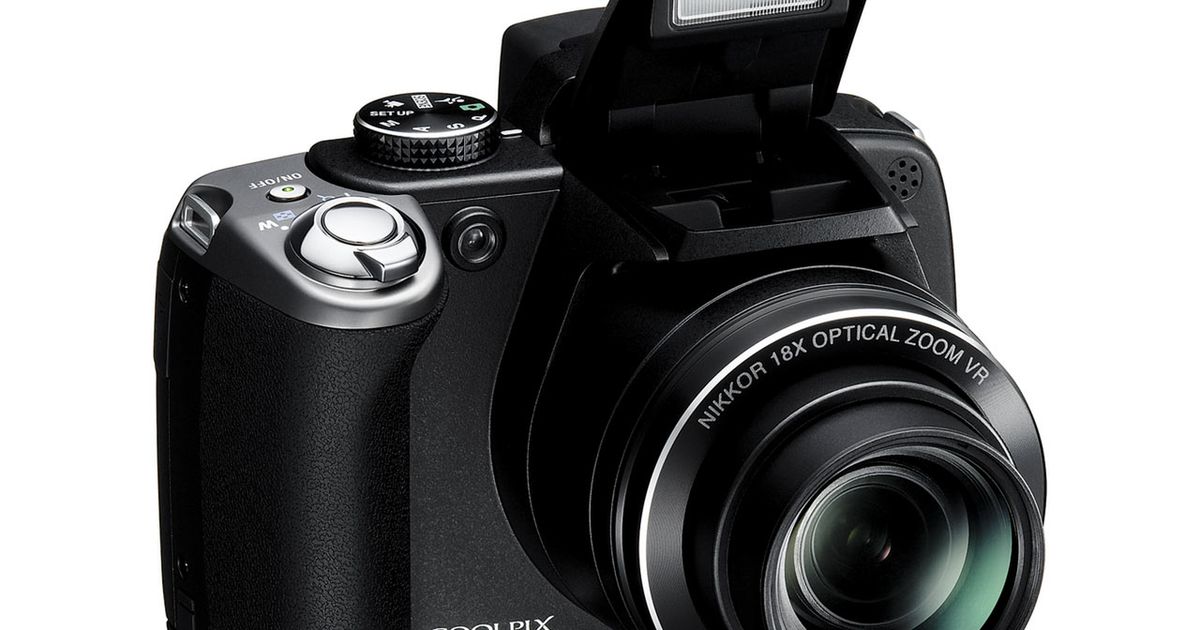 Nikon CoolpixP80⭐️手のひらサイズコンパクトボディー⭐️ 軽量♪ ⭐️手のひらサイズコンパクトボディー⭐️Nikon CoolpixP80
