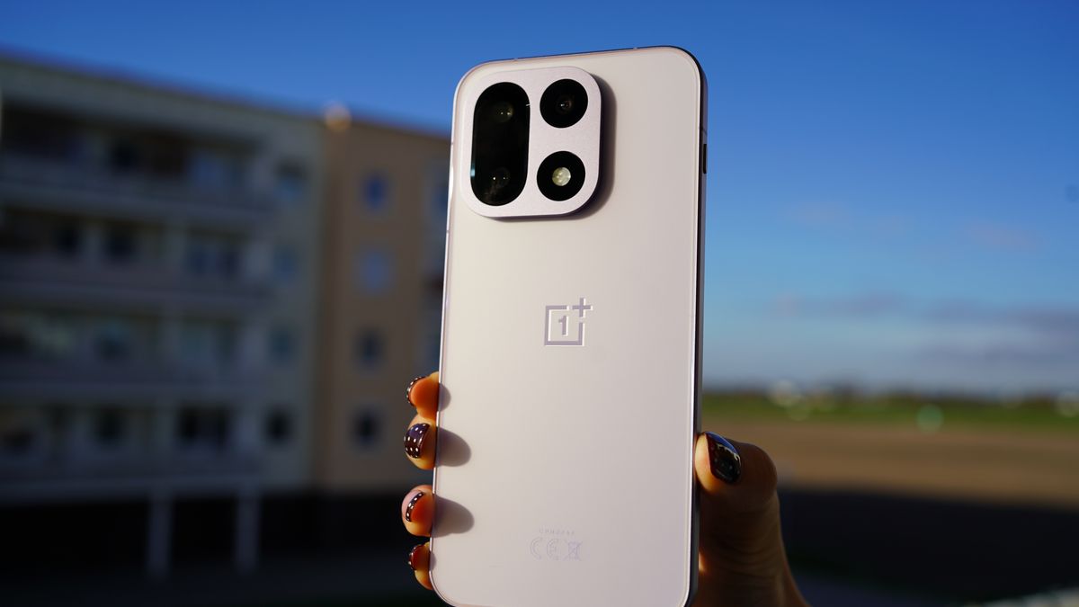 OnePlus 15