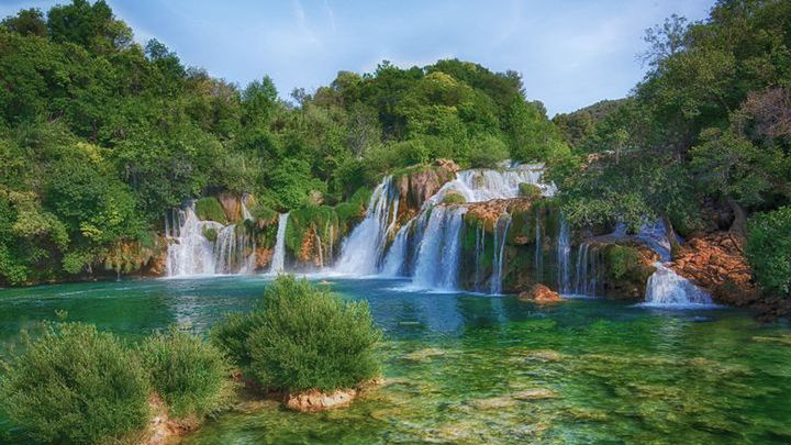 Park Narodowy Krka - miejsce, w którym przyroda i wodospady robią wrażenie