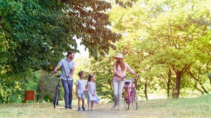 Majówka na rowerze. Popularne trasy i miejsca w Polsce