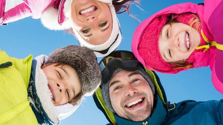 Zimowe atrakcje dla gości. Co warto zaoferować?