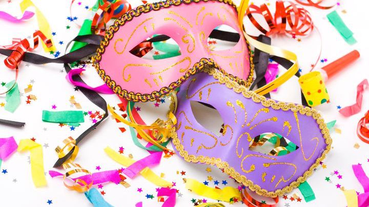Pomysły na karnawał 2025. Gdzie warto się wybrać?