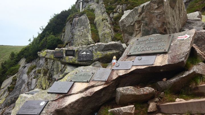 Miejsca pamięci w polskich górach. Gdzie dokładnie się znajdują?
