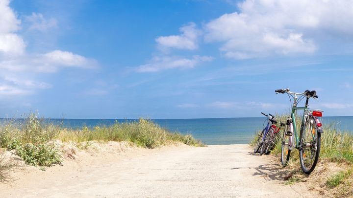 Gdzie wybrać się na rower podczas urlopu nad morzem?
