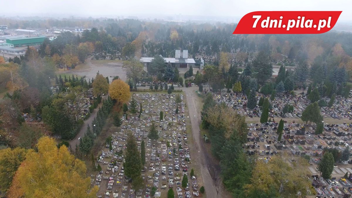 Cmentarz Komunalny w Pile, pandemia, 1 listopada 2020 roku. 