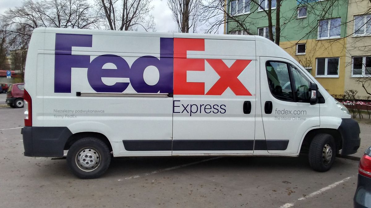  FedEx
