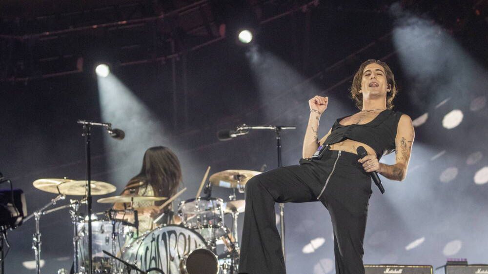 Global Citizen Festivalepa10204796 Damiano David from the Italian rock band Maneskin performs during the Global Citizen Festival in New York, New York, USA, 24 September 2022.  EPA/SARAH YENESEL Dostawca: PAP/EPA.SARAH YENESEL