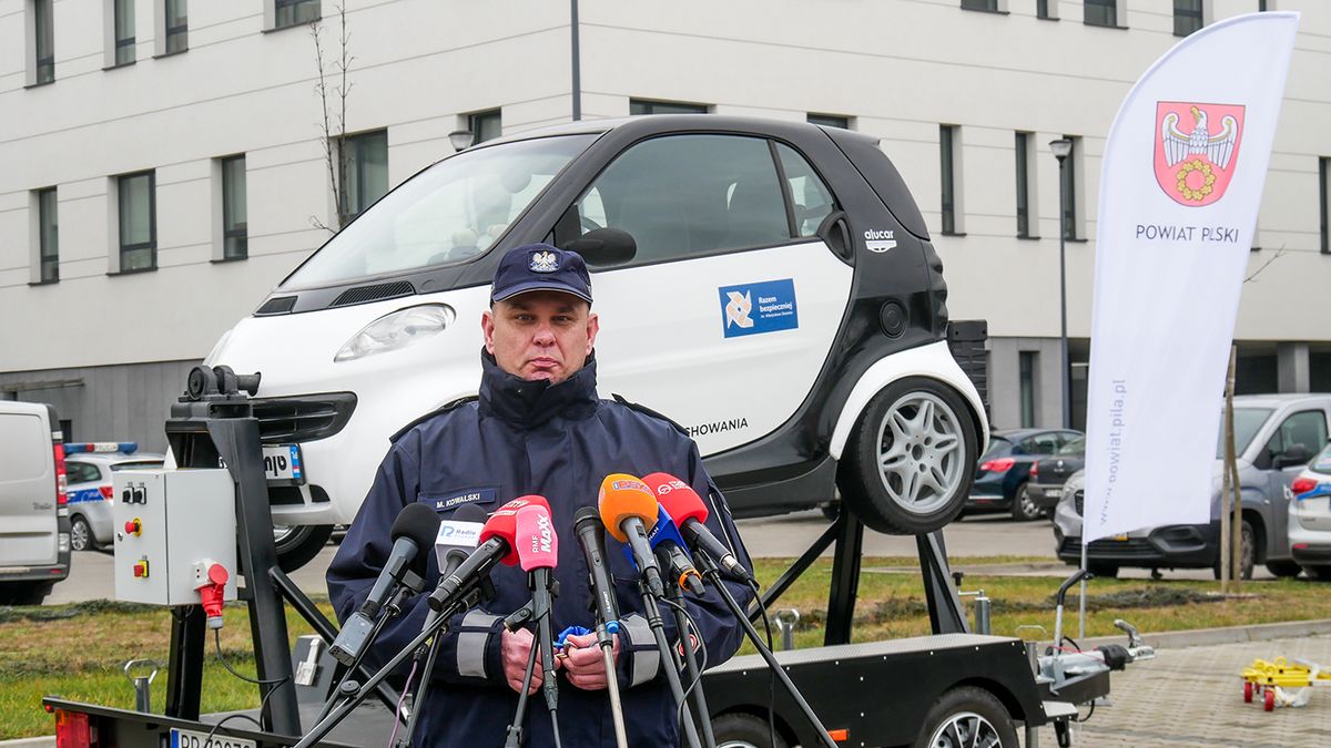 Policja, symulator dachowania