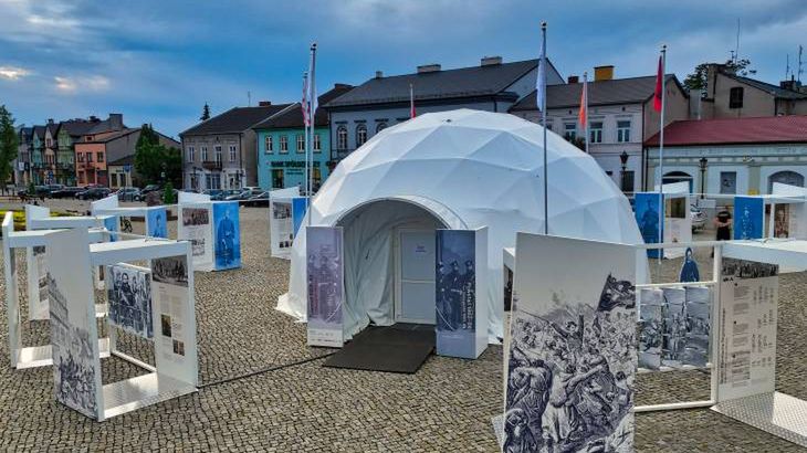 Wystawa multimedialna