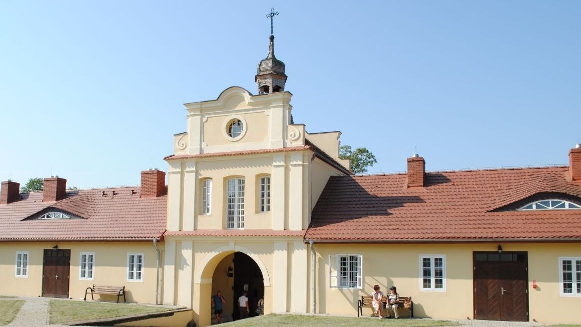 Klasztor kamedulski w Bieniszewie