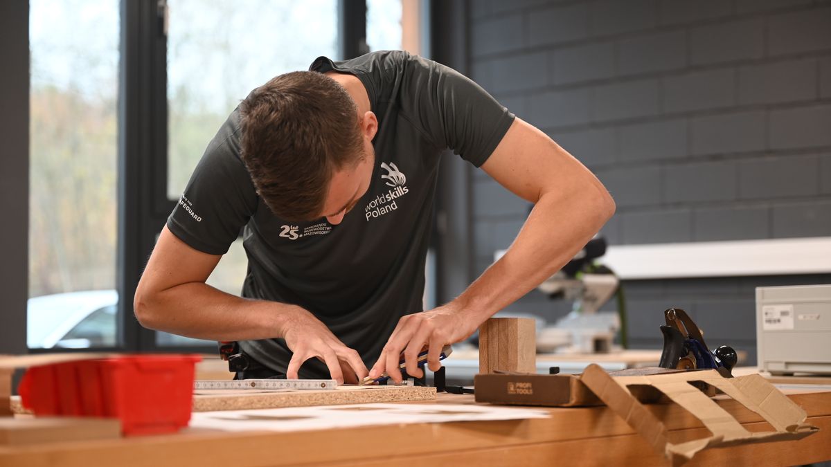 Zespół Szkół Drzewnych i Leśnych w Garbatce-Letnisku

