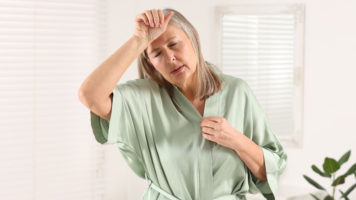 Menopauza a mózg: co dzieje się z materią szarą, pamięcią i snem