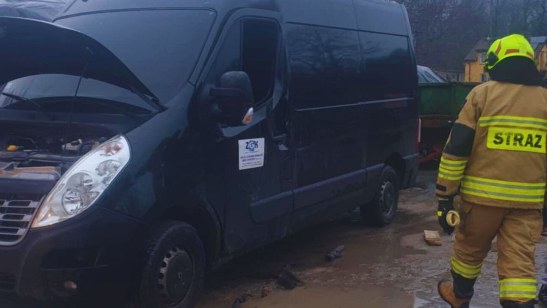 Pożar auta dostawczego 