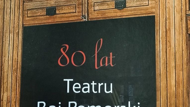 Okładka wydawnictwa jubileuszowego