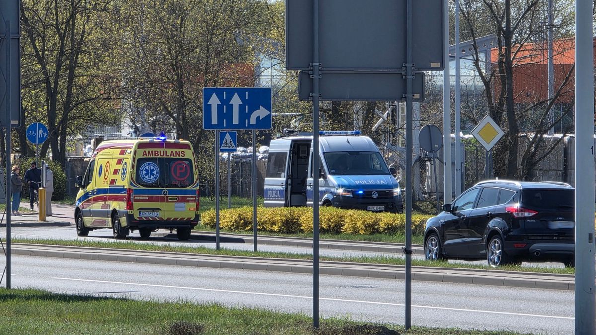 Rowerzystka na przejeździe, kierowca nie ustąpił.