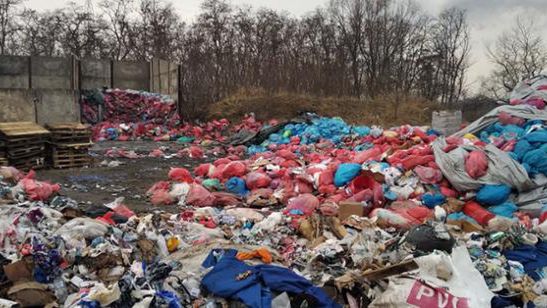 Odkrycie nielegalnego składowiska w Płocku 