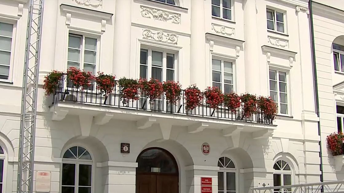 Gdzie podziała się flaga Polski i Ukrainy?