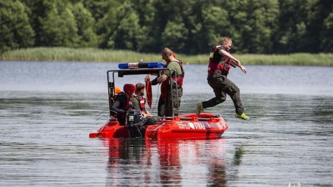 Ćwiczenia nad jeziorem Stobno