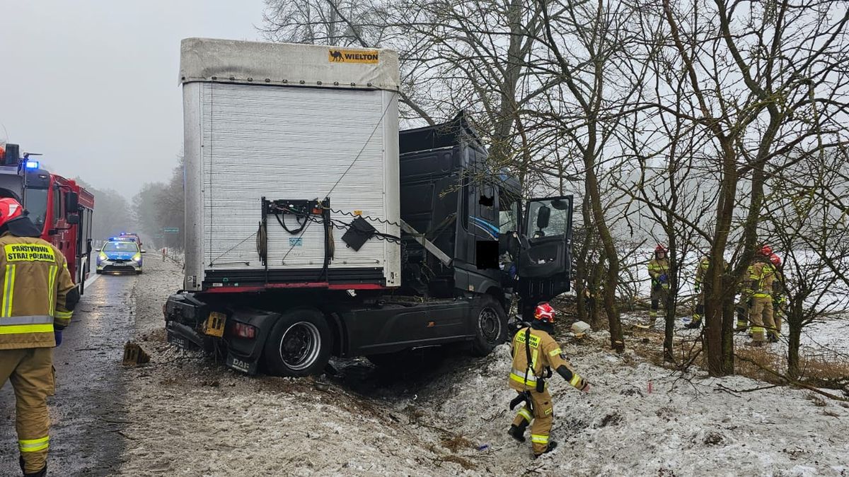 Wypadek DK 11 w Kierzkowicach