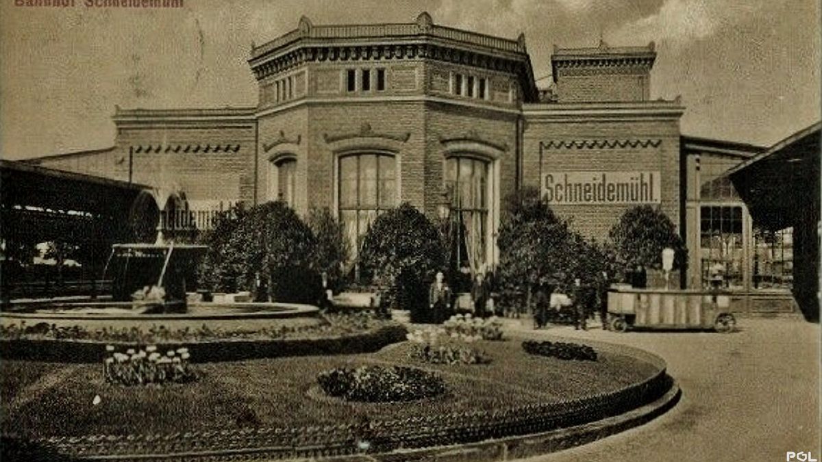 Dworzec kolejowy w Pile