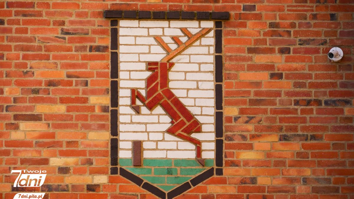 Szkoła Policji Piła, cegła