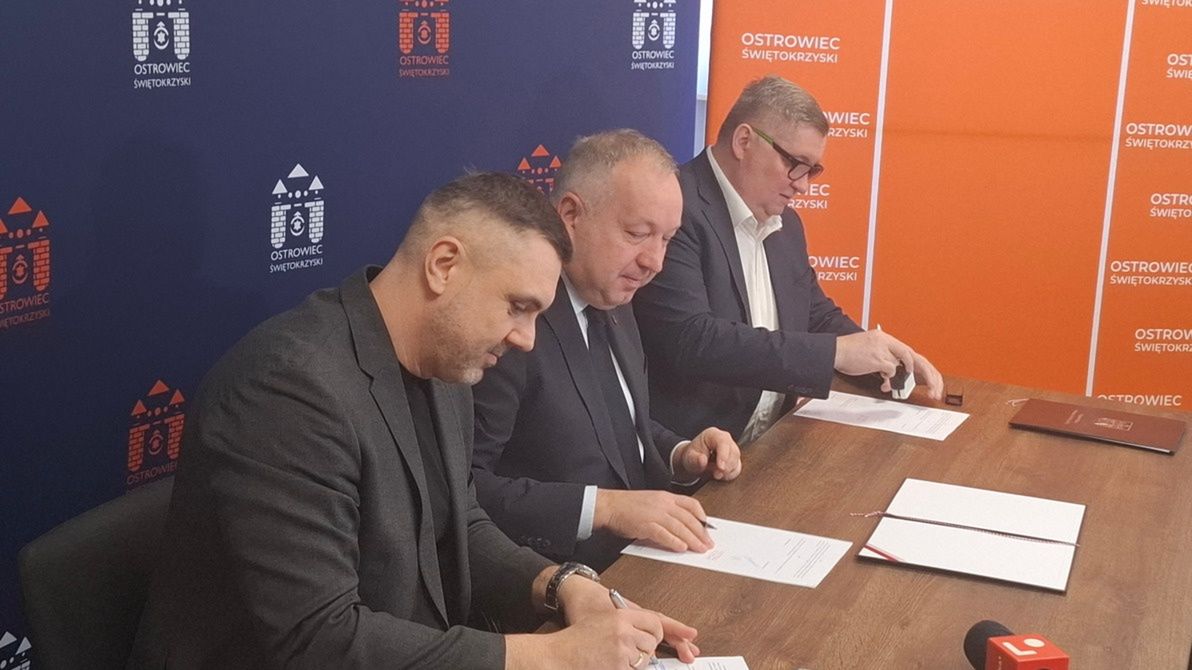 Foto z konferencji prasowej