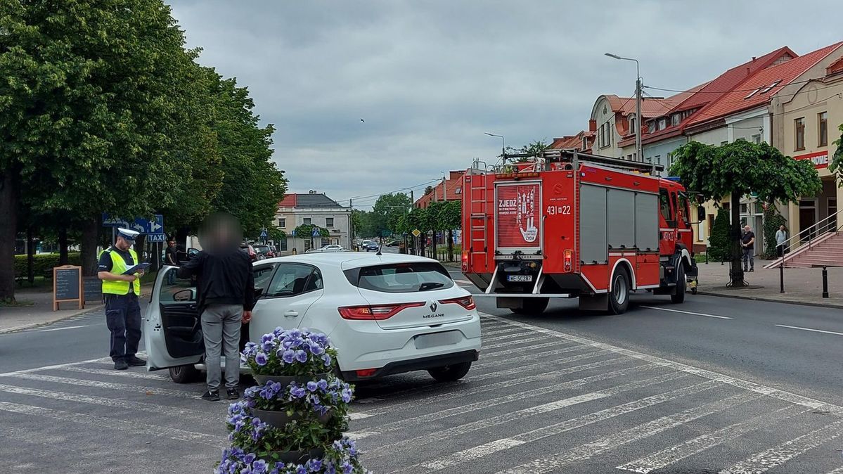 Policjant z konwojówki w dniu wolnym od służby udzielił pomocy 