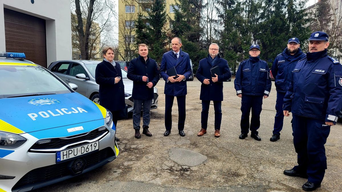 Przekazanie radiowozu