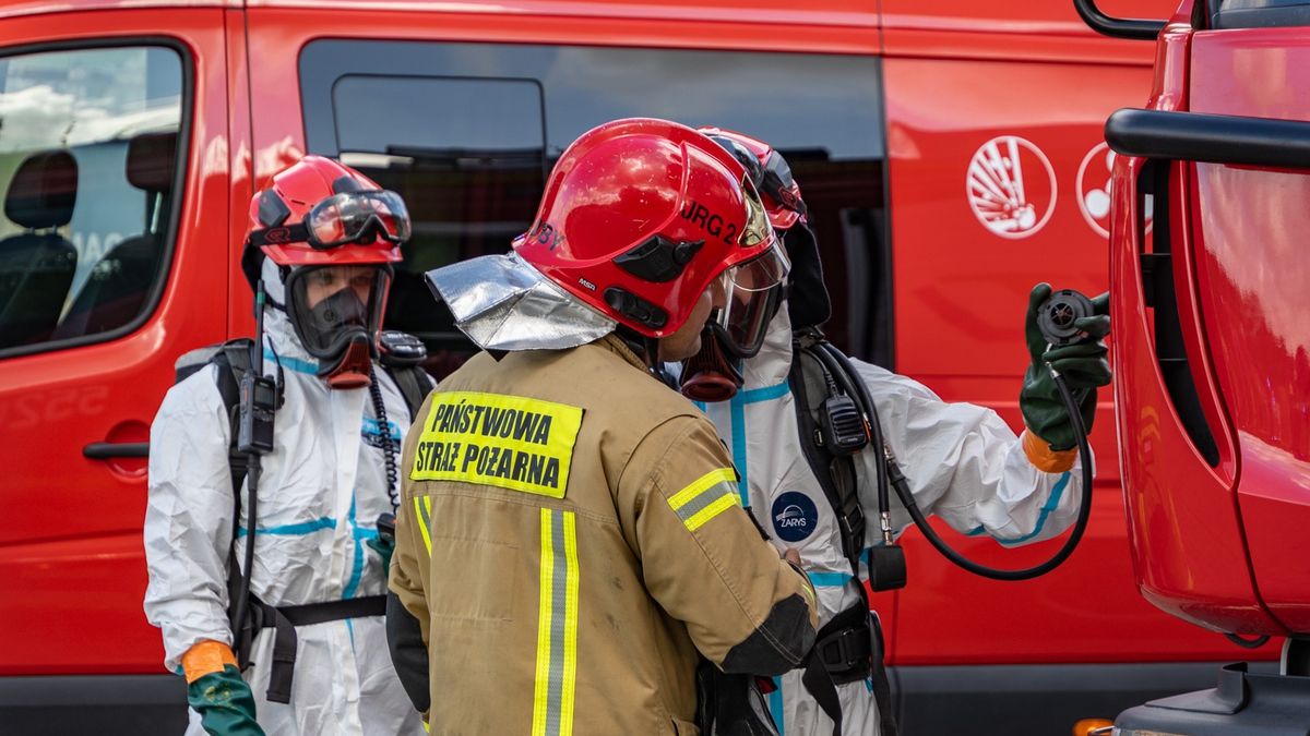 Ćwiczenia na lotnisku w Pile.